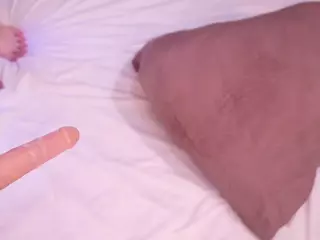 Sarah's Live Sex Cam Show