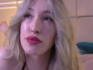 Serena's Live Sex Cam Show