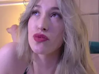 Serena's Live Sex Cam Show