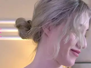 Serena's Live Sex Cam Show
