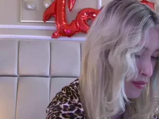 Serena's Live Sex Cam Show