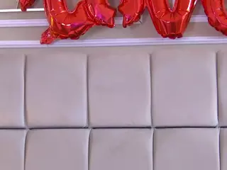 Serena's Live Sex Cam Show