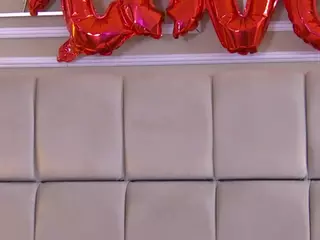 Serena's Live Sex Cam Show