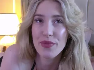 Serena's Live Sex Cam Show