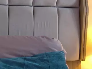 Serena's Live Sex Cam Show