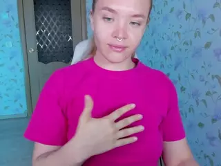 Evelina-Darliing's Live Sex Cam Show