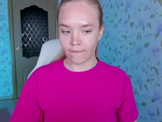 Evelina-Darliing's Live Sex Cam Show
