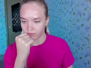 Evelina-Darliing's Live Sex Cam Show