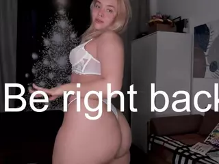 Evelina-Darliing's Live Sex Cam Show