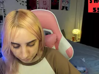 MoranaKit's Live Sex Cam Show