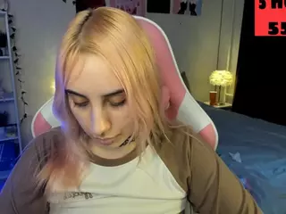 MoranaKit's Live Sex Cam Show