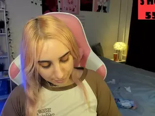MoranaKit's Live Sex Cam Show