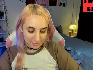 MoranaKit's Live Sex Cam Show