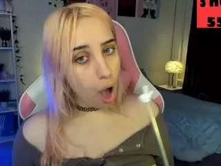 MoranaKit's Live Sex Cam Show