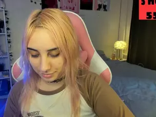 MoranaKit's Live Sex Cam Show