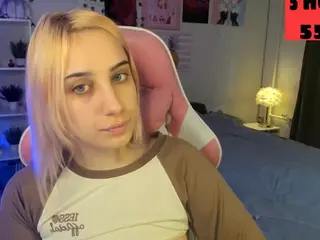 MoranaKit's Live Sex Cam Show