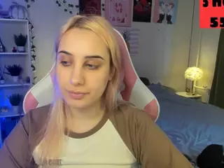 MoranaKit's Live Sex Cam Show