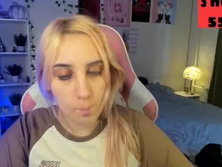 MoranaKit's Live Sex Cam Show