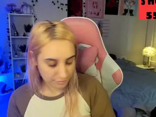 MoranaKit's Live Sex Cam Show