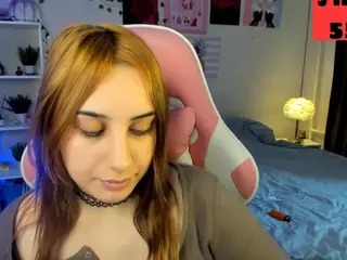 MoranaKit's Live Sex Cam Show