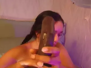 madison-nv's Live Sex Cam Show