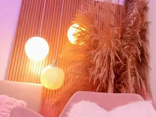 Miilla-Cooper's Live Sex Cam Show