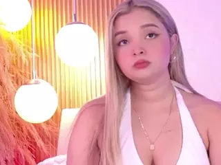 Miilla-Cooper's Live Sex Cam Show
