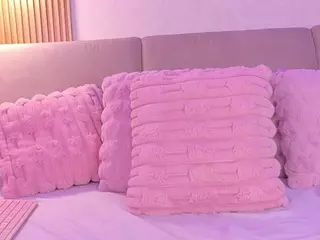 Miilla-Cooper's Live Sex Cam Show