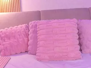 Miilla-Cooper's Live Sex Cam Show