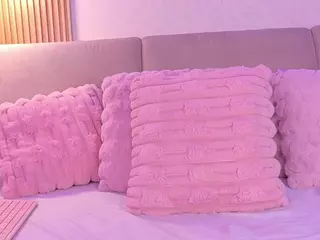 Miilla-Cooper's Live Sex Cam Show