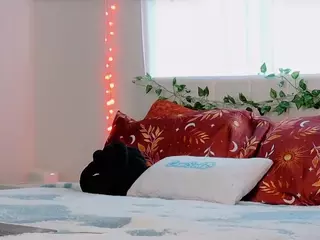 Pretty Audrey's Live Sex Cam Show