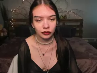 LaylaShineee's Live Sex Cam Show