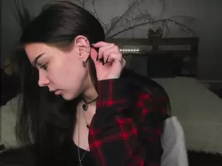 LaylaShineee's Live Sex Cam Show