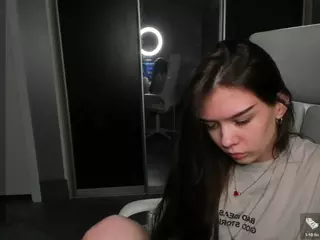 LaylaShineee's Live Sex Cam Show