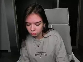 LaylaShineee's Live Sex Cam Show