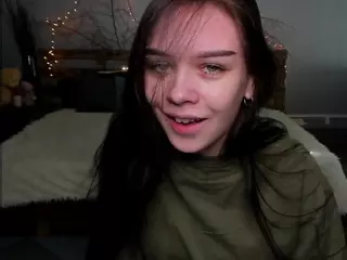LaylaShineee's Live Sex Cam Show