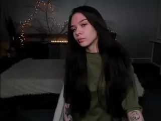 LaylaShineee's Live Sex Cam Show