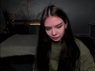 LaylaShineee's Live Sex Cam Show