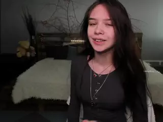 LaylaShineee's Live Sex Cam Show