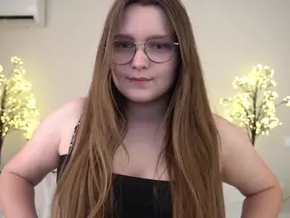 MagicPeachs's Live Sex Cam Show