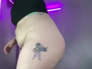 Adriane Blake's Live Sex Cam Show