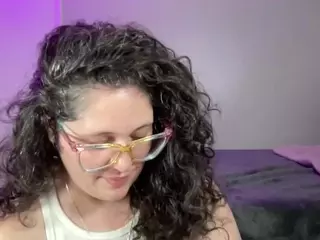 Adriane Blake's Live Sex Cam Show