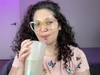 Adriane Blake's Live Sex Cam Show