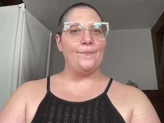 Live cam show with GoddessKing Adriane