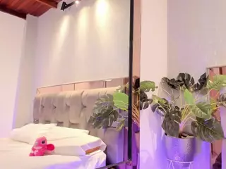 SophiaPaige's Live Sex Cam Show