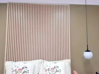 ValerieFerrer's Live Sex Cam Show