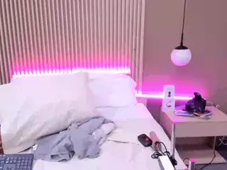 ValerieFerrer's Live Sex Cam Show
