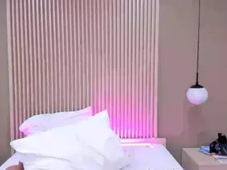 ValerieFerrer's Live Sex Cam Show