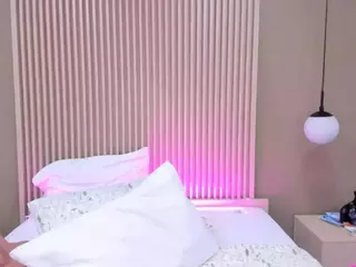 ValerieFerrer's Live Sex Cam Show