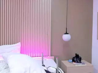 ValerieFerrer's Live Sex Cam Show